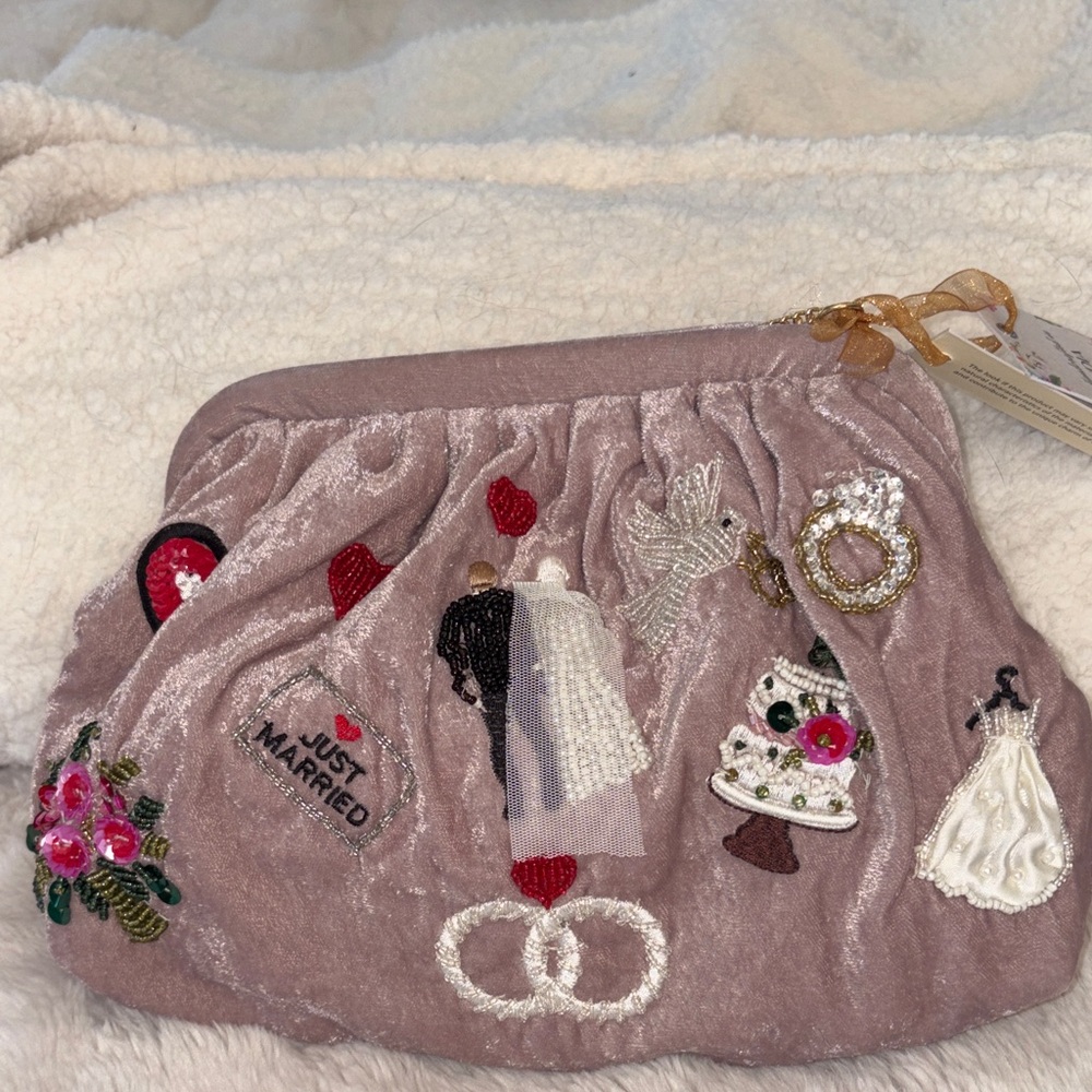 Viral Just Married Romantic Embroidered Velvet Bag with chain in Dusty Pink